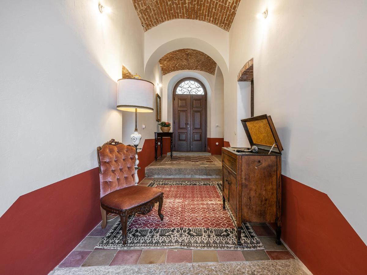 Palazzo Cherchi Dorgali Ngoại thất bức ảnh