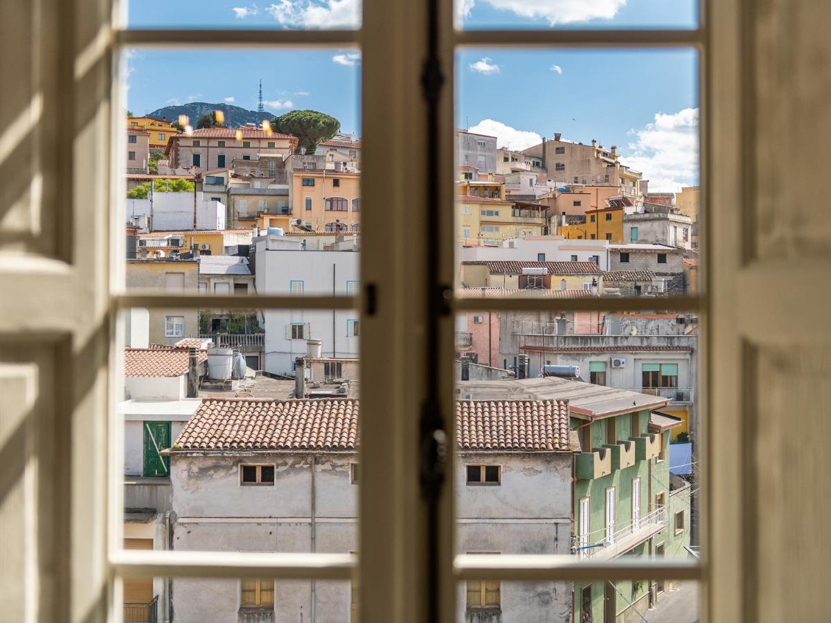 Palazzo Cherchi Dorgali Ngoại thất bức ảnh