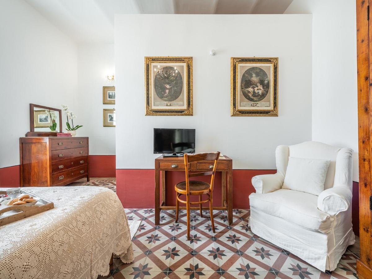 Palazzo Cherchi Dorgali Ngoại thất bức ảnh